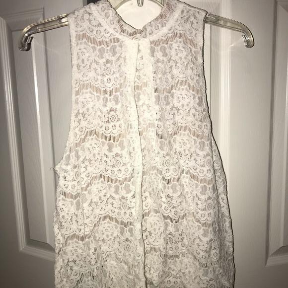 white lace blouse - Picture 1 of 3